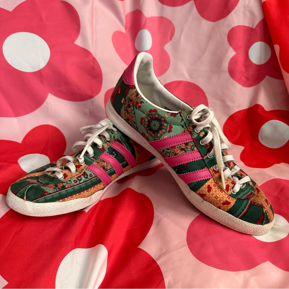 Adidas Women's Multicolor Sneakers Gazelle Farm Rio Floral